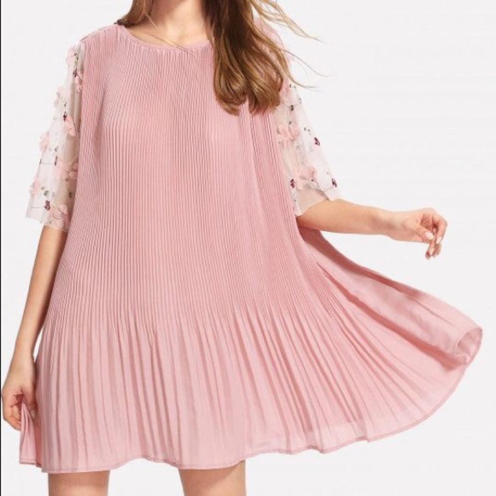 Flower Sleeve Pink Dress